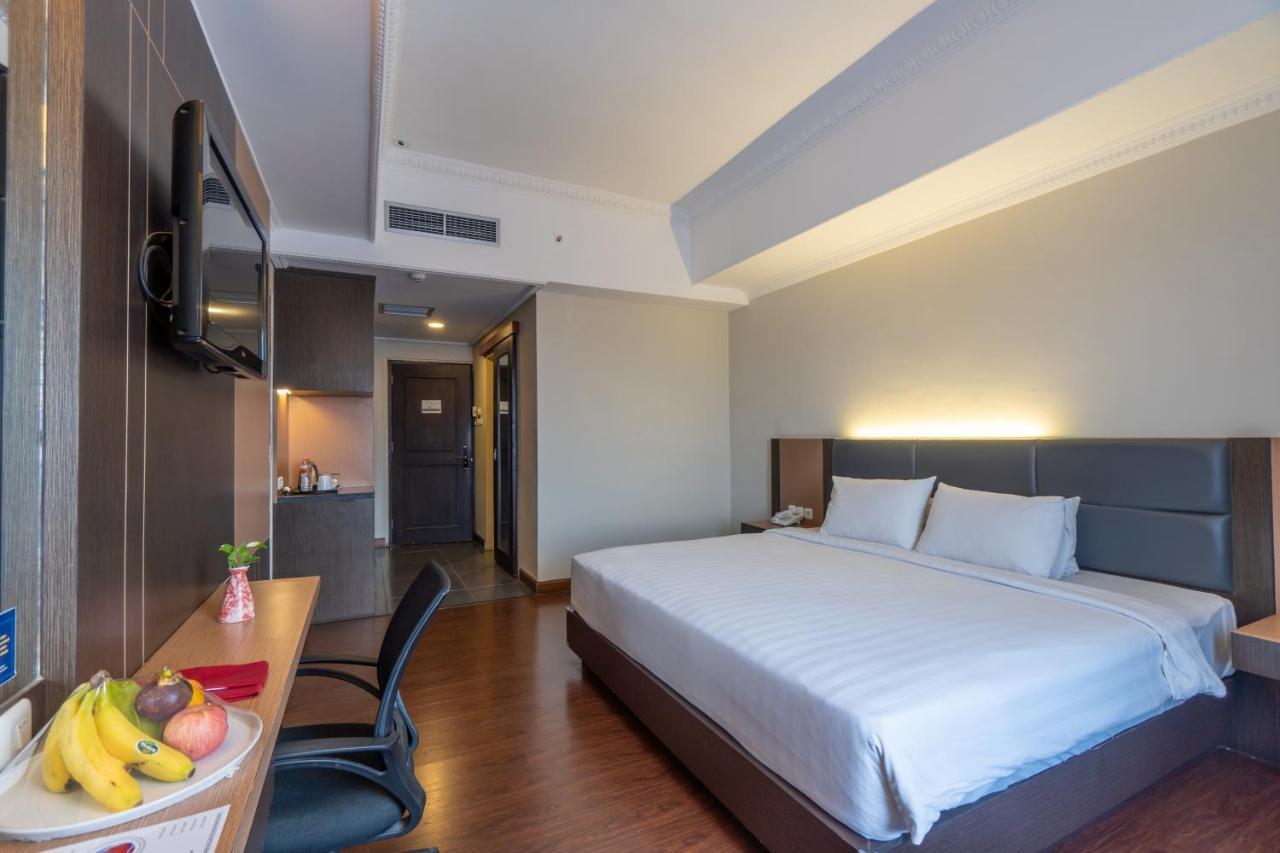 D'Senopati Malioboro Grand Hotel Джокьякарта Экстерьер фото