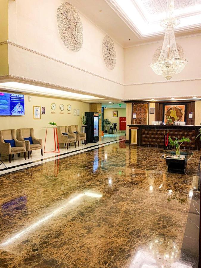 D'Senopati Malioboro Grand Hotel Джокьякарта Экстерьер фото