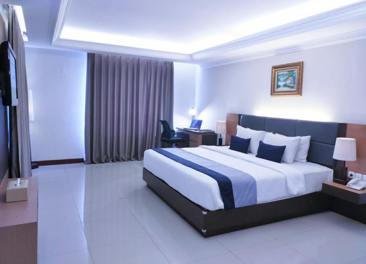 D'Senopati Malioboro Grand Hotel Джокьякарта Экстерьер фото