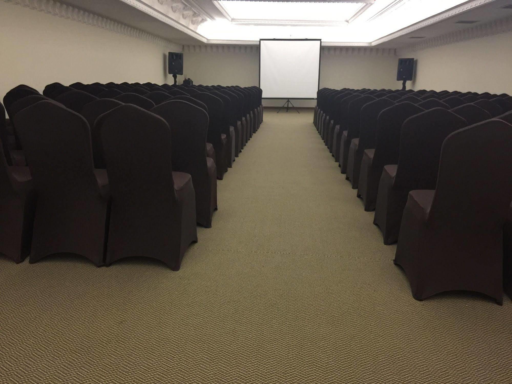 D'Senopati Malioboro Grand Hotel Джокьякарта Экстерьер фото